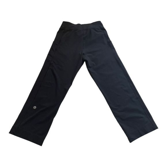 Lululemon women’s black warm
wide leg pants Size S - Picture 1 of 3